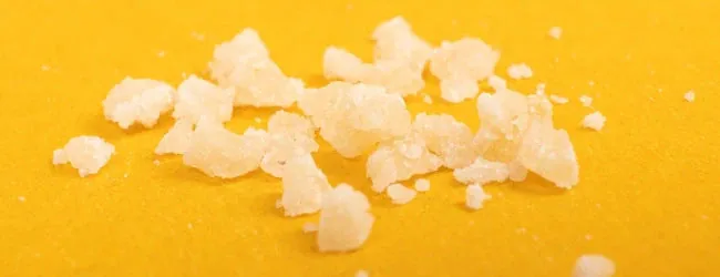 Quel est l'intérêt d'utiliser des cristaux de CBD ?